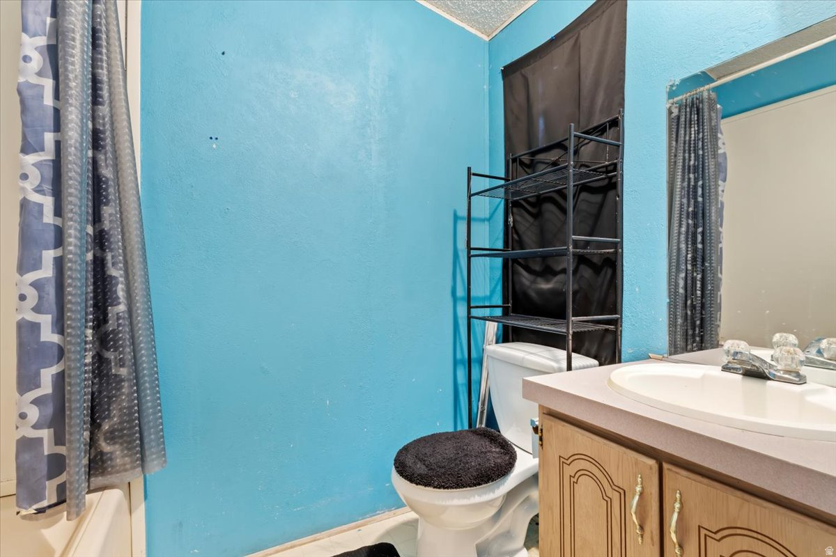 MOUNTAIN VIEW MOBILE HOME PARK - Residential