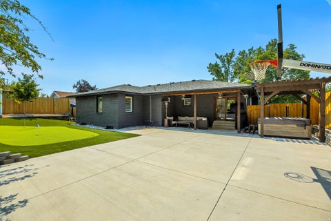 Tiny photo for 1853 S LAGUNA VISTA DR, Orem, UT 84058 (MLS # 2183177)