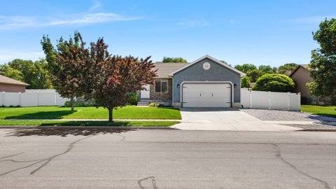 Tiny photo for 1331 S 950 W, Payson, UT 84651 (MLS # 2173677)