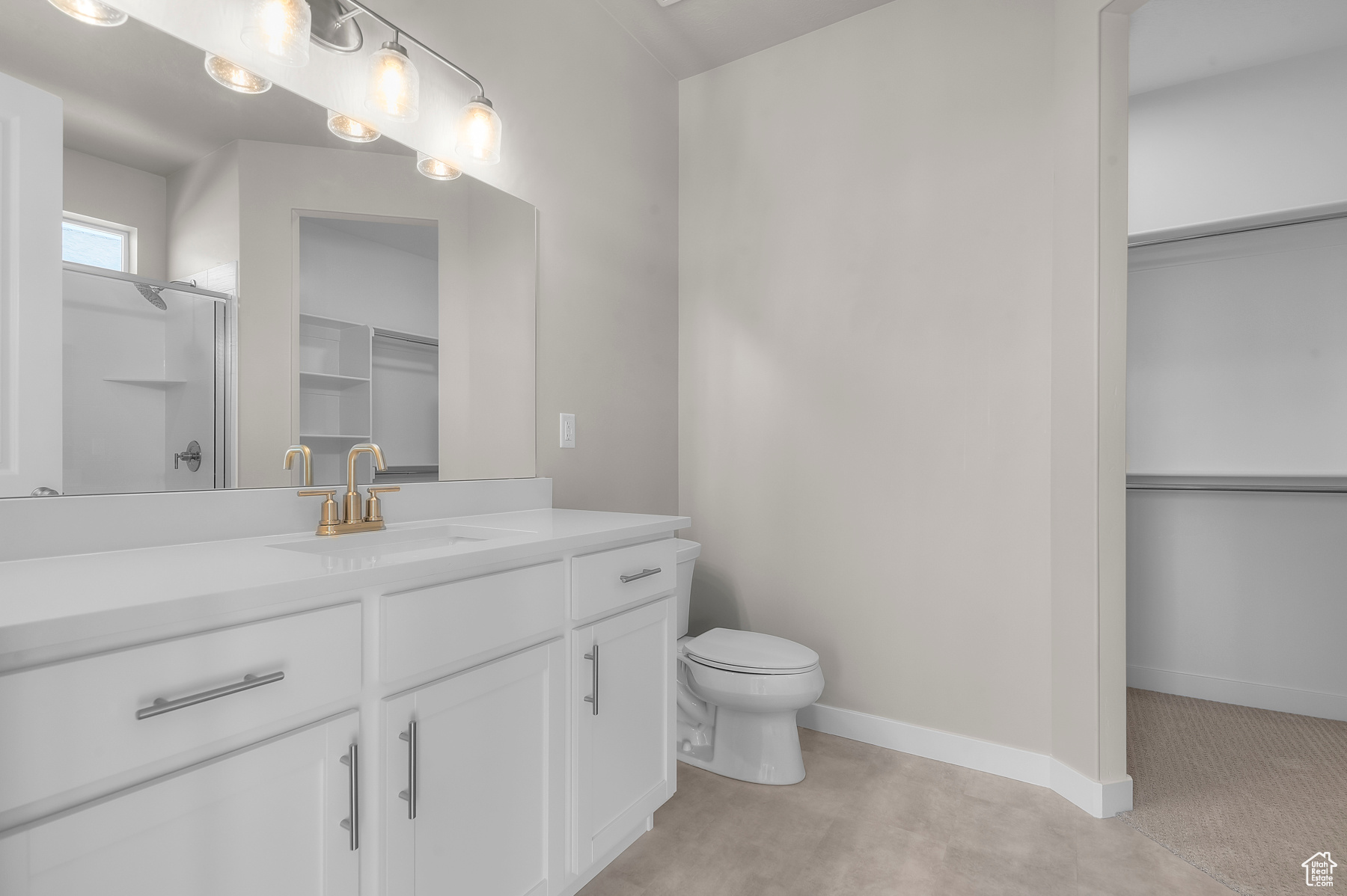 OVERLAND COLLECTION V2 268 - Residential