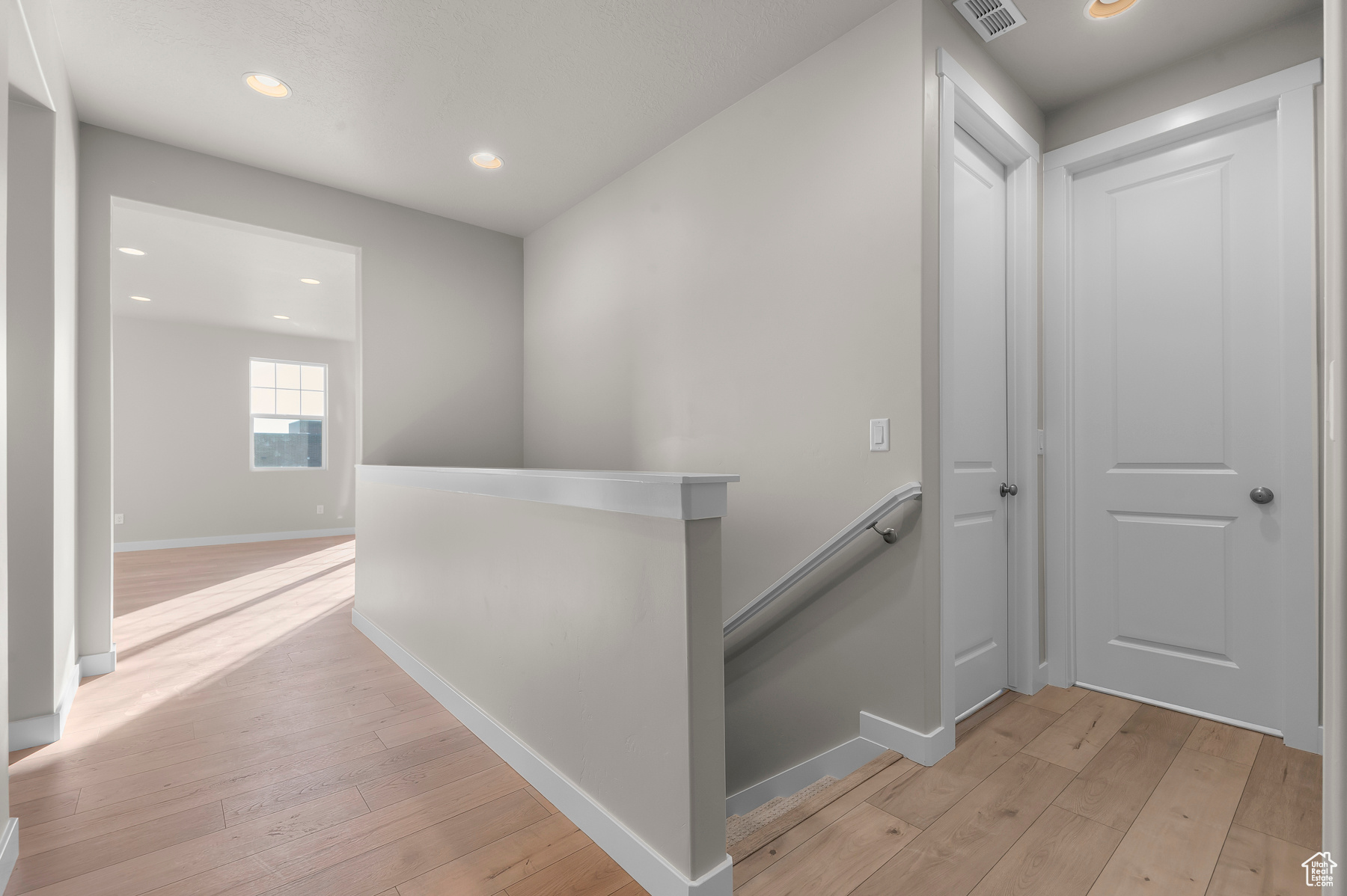 OVERLAND COLLECTION V2 268 - Residential