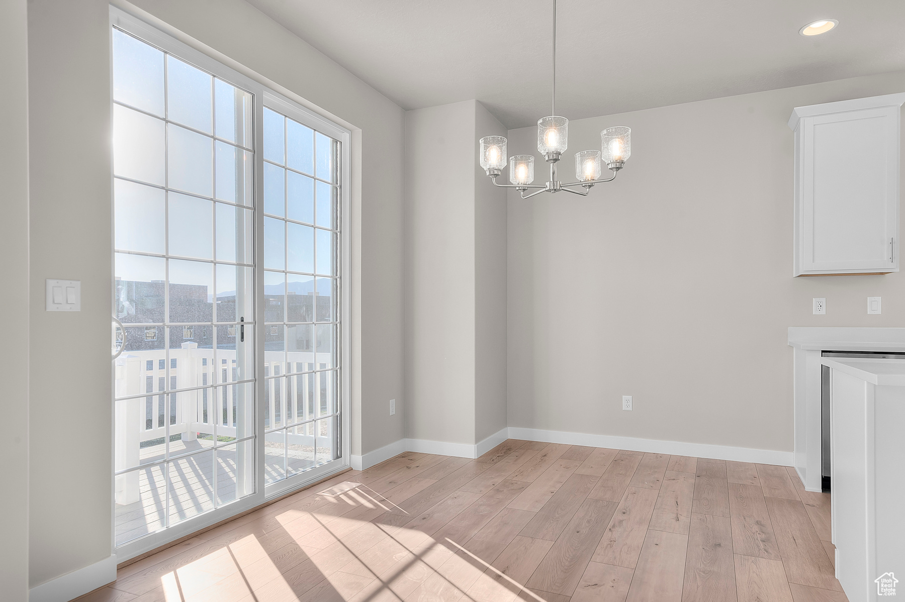 OVERLAND COLLECTION V2 268 - Residential