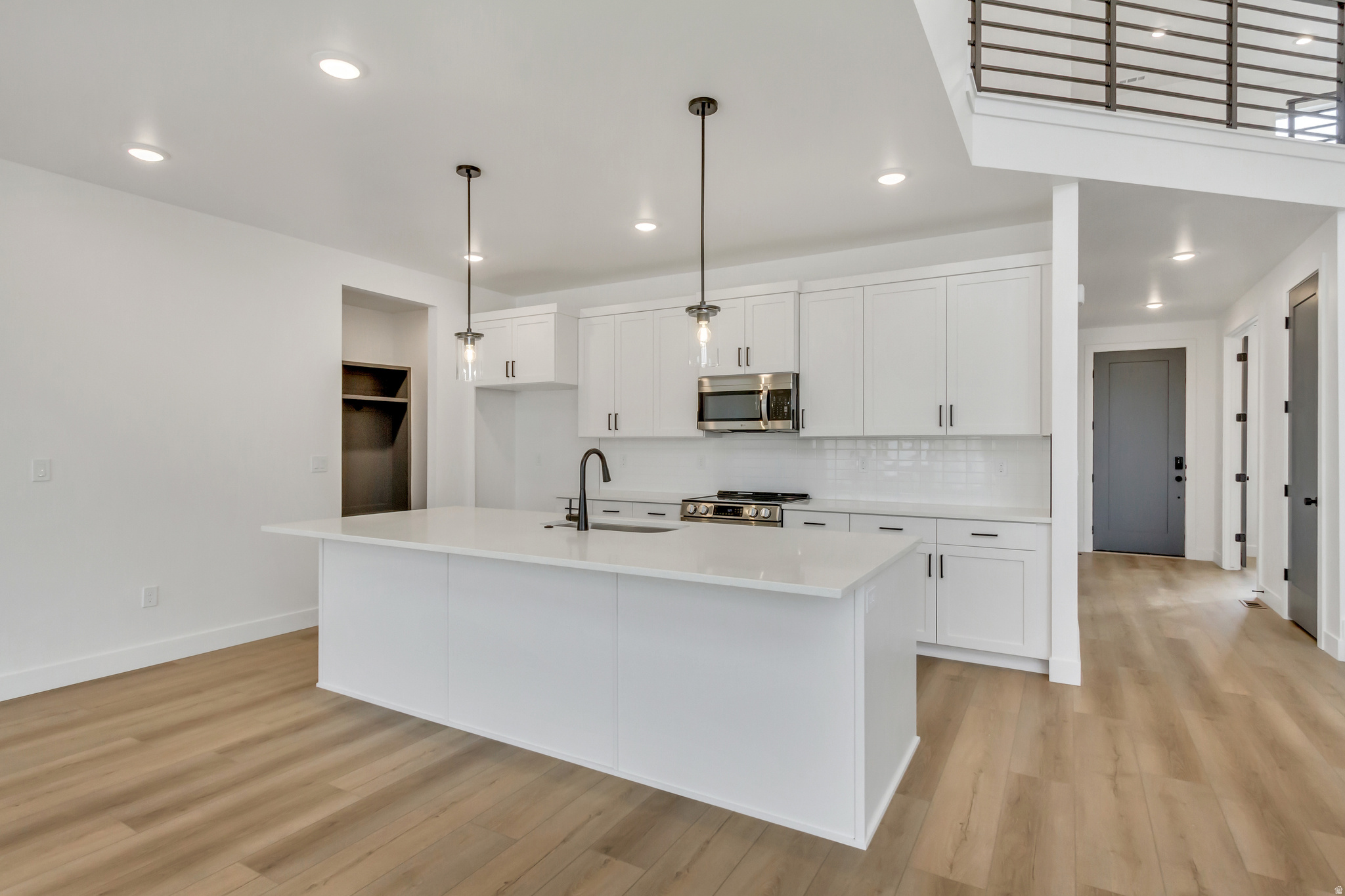 ARROWHEAD RANCH - Residential