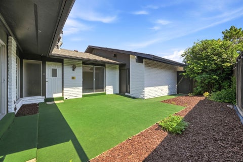 Tiny photo for 957 E 5014 S, Murray, UT 84117 (MLS # 2172050)