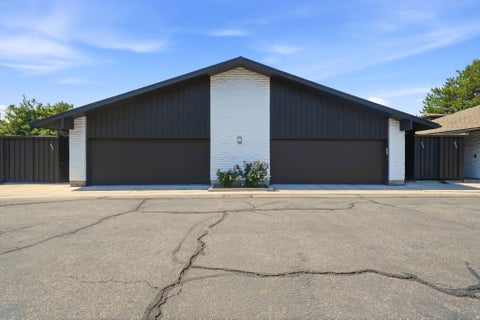 Tiny photo for 957 E 5014 S, Murray, UT 84117 (MLS # 2172050)