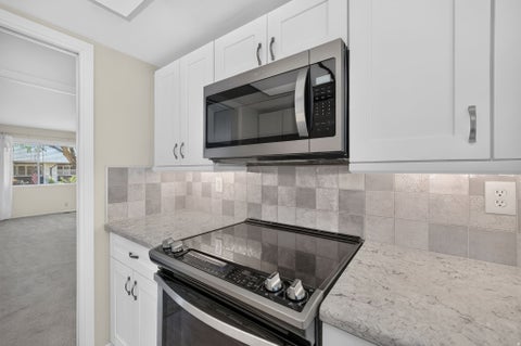 Tiny photo for 957 E 5014 S, Murray, UT 84117 (MLS # 2172050)