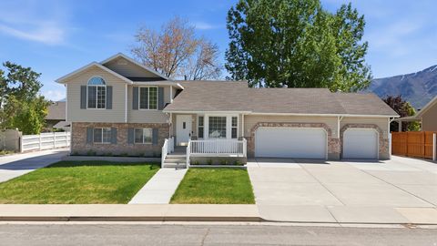 Photo of 267 S 1150 E, Payson, UT 84651 (MLS # 2153523)