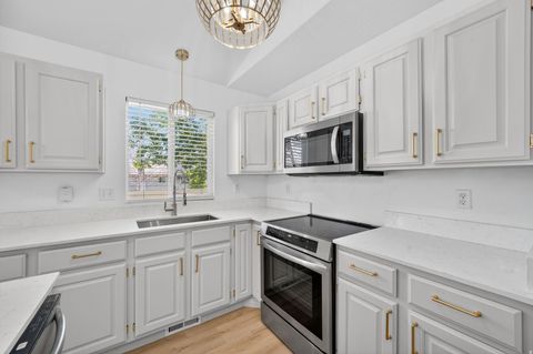 Tiny photo for 267 S 1150 E, Payson, UT 84651 (MLS # 2153523)