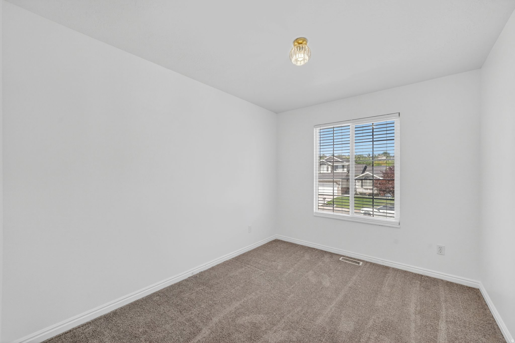 LOAFER MEADOWS ESTATES - Residential