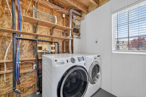 Tiny photo for 267 S 1150 E, Payson, UT 84651 (MLS # 2153523)