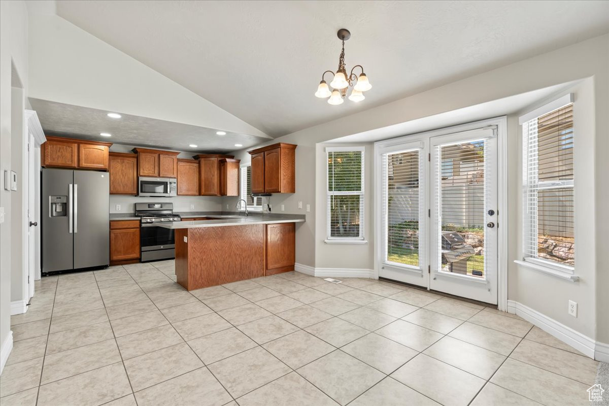 SIENA VISTA - Residential