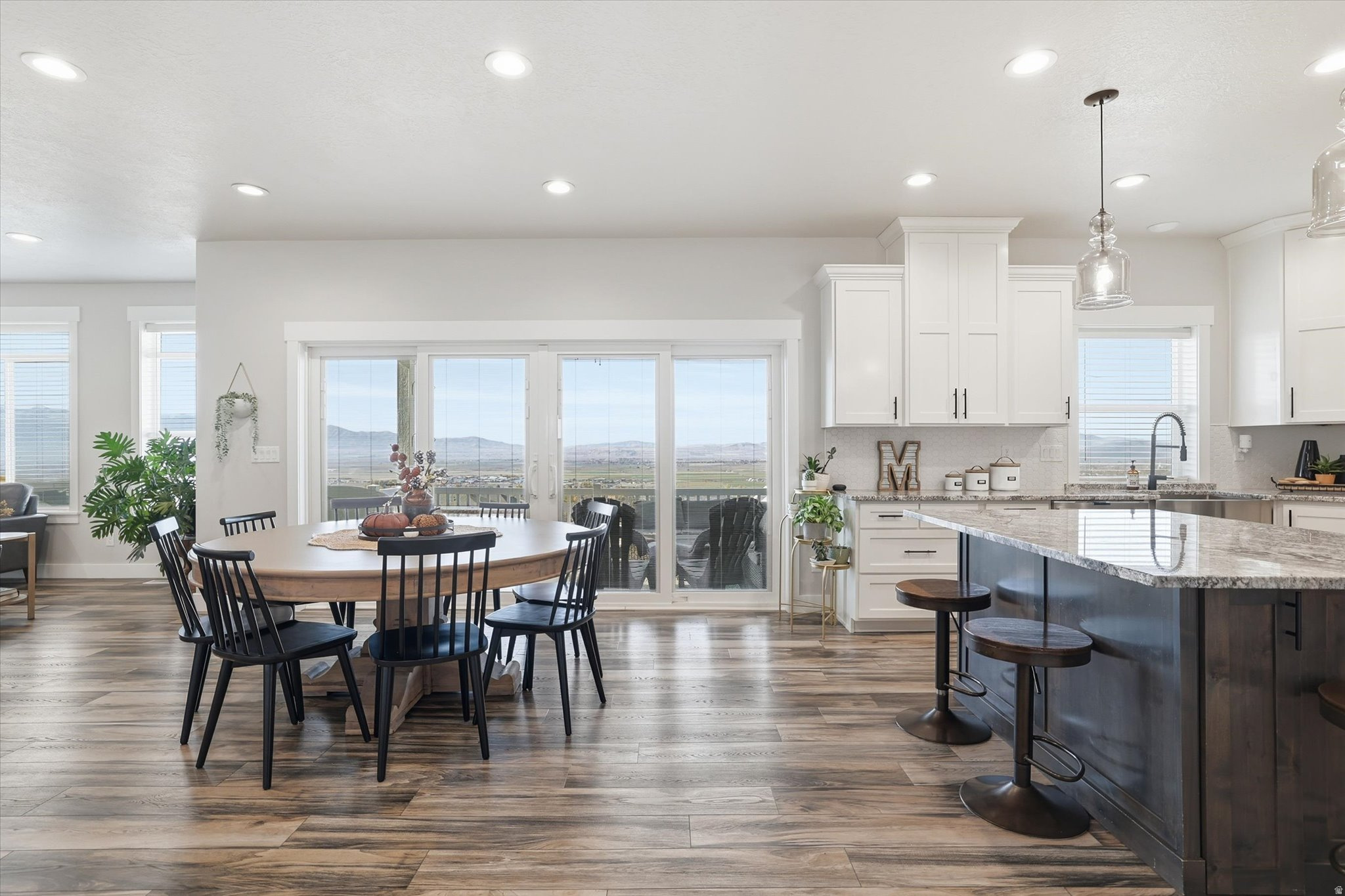 MOUNTAIN GATE SUBDIVISION - Residential