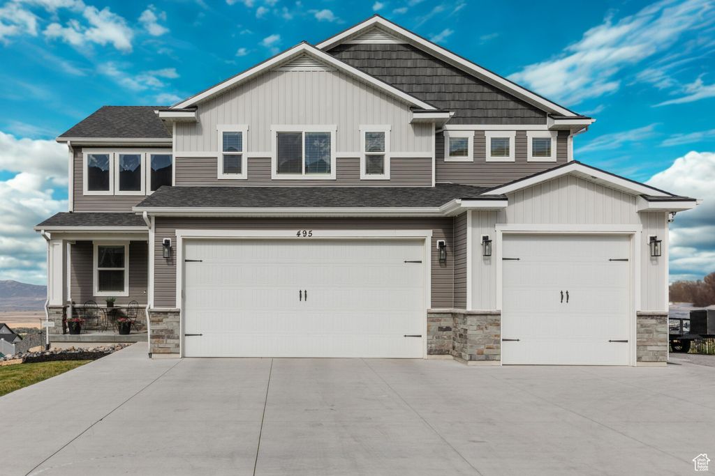 Photo of 495 N 900 E, Hyde Park, UT 84318 (MLS # 2116524)