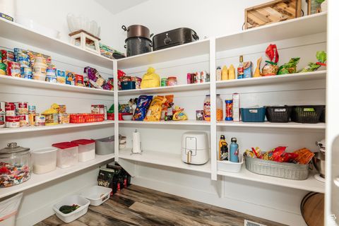Tiny photo for 495 N 900 E, Hyde Park, UT 84318 (MLS # 2116524)