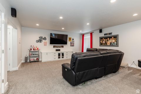 Tiny photo for 495 N 900 E, Hyde Park, UT 84318 (MLS # 2116524)