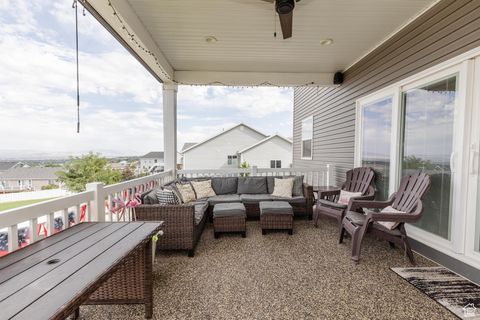 Tiny photo for 495 N 900 E, Hyde Park, UT 84318 (MLS # 2116524)