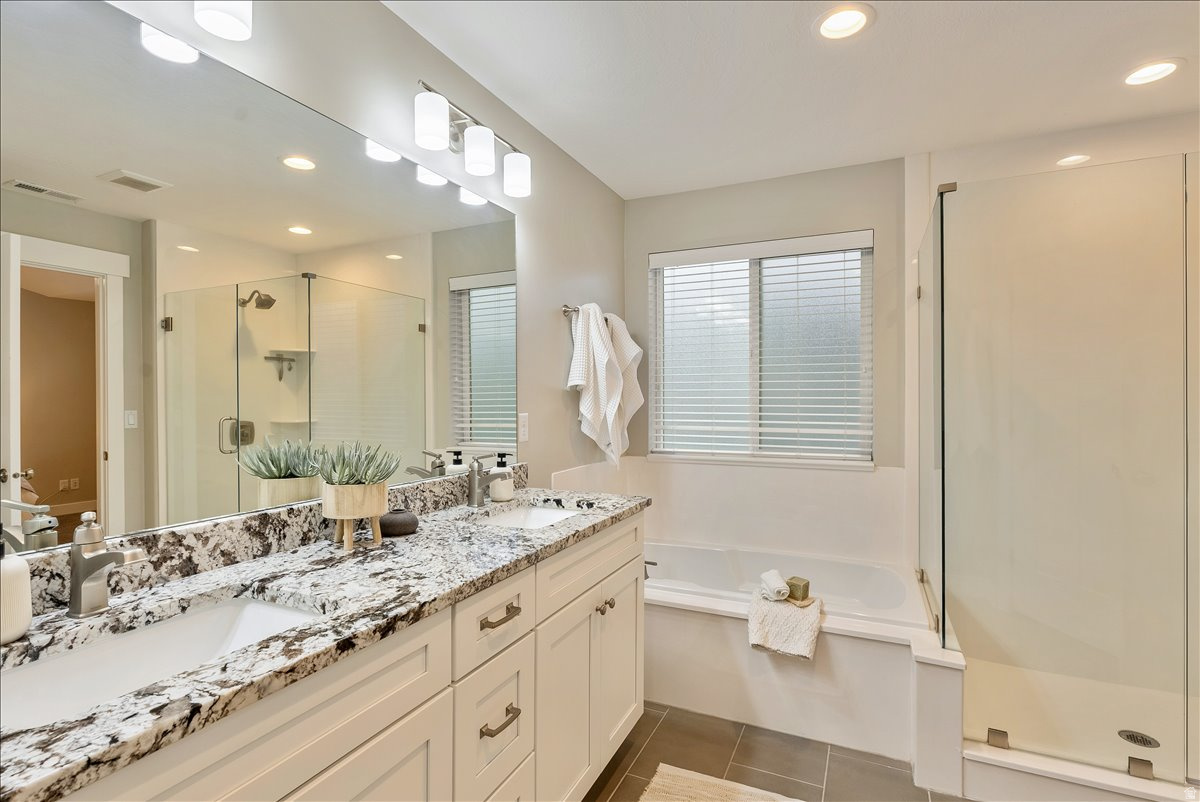 THE EXCHANGE - Residential