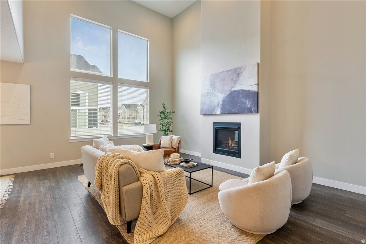 THE EXCHANGE - Residential