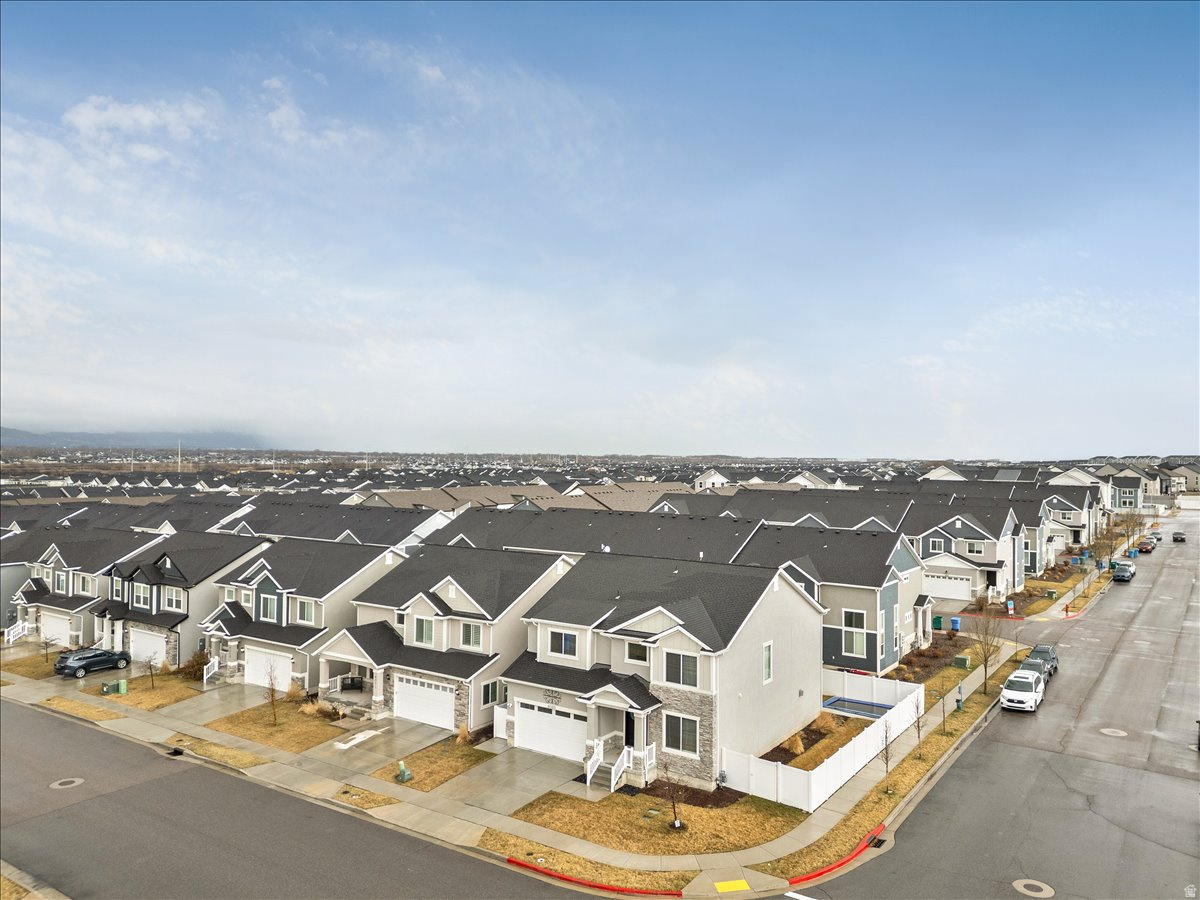 THE EXCHANGE - Residential