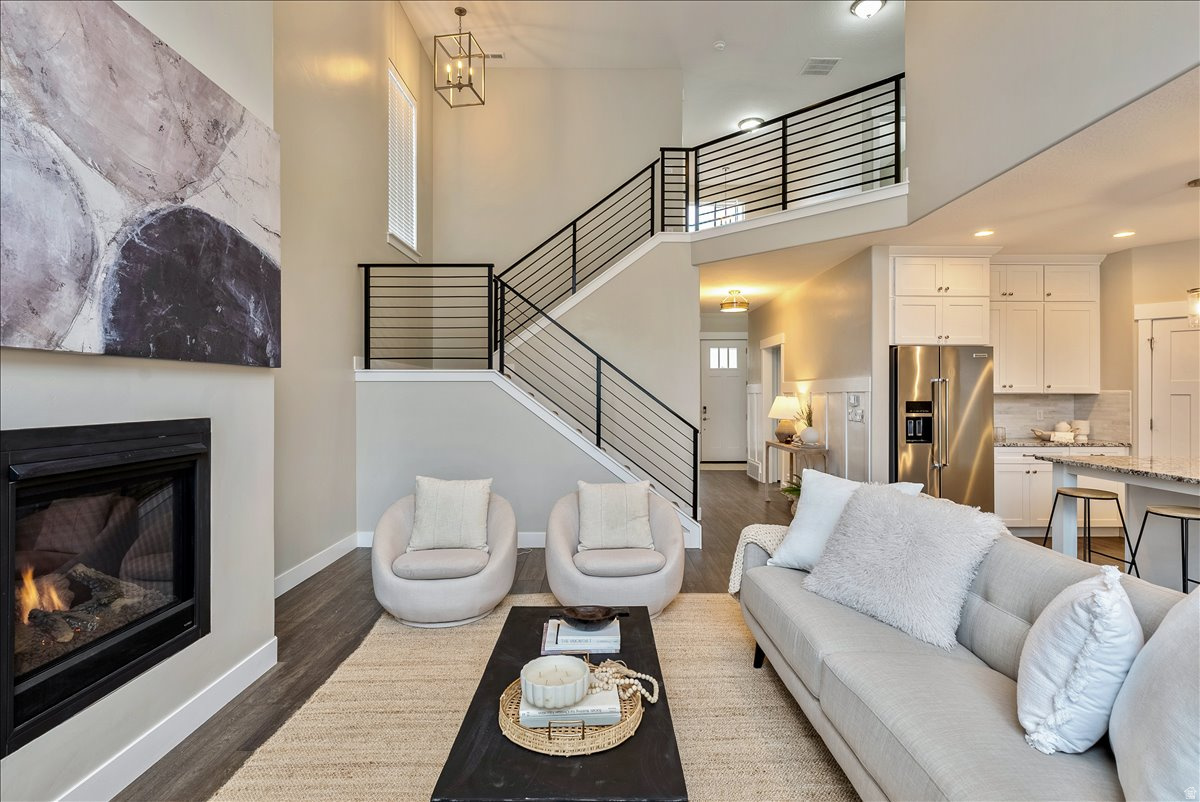 THE EXCHANGE - Residential