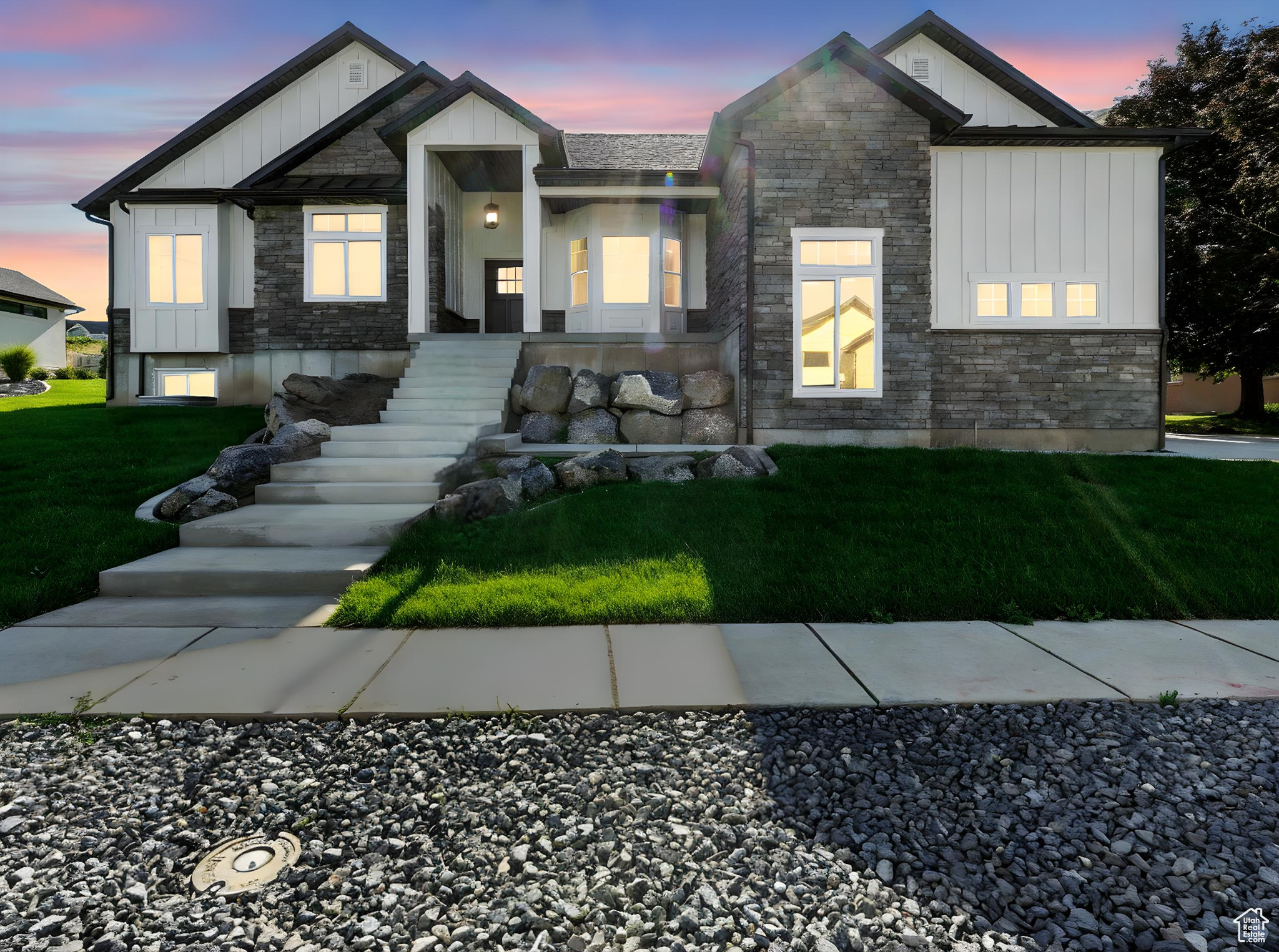 MOUNT PLEASANT - Residential