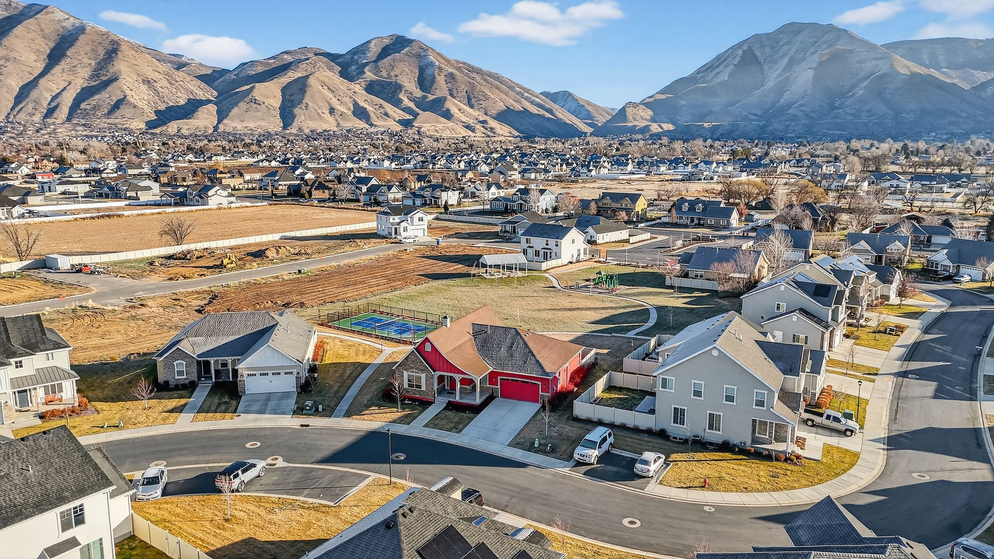 WHISPER ROCK PUD - Residential