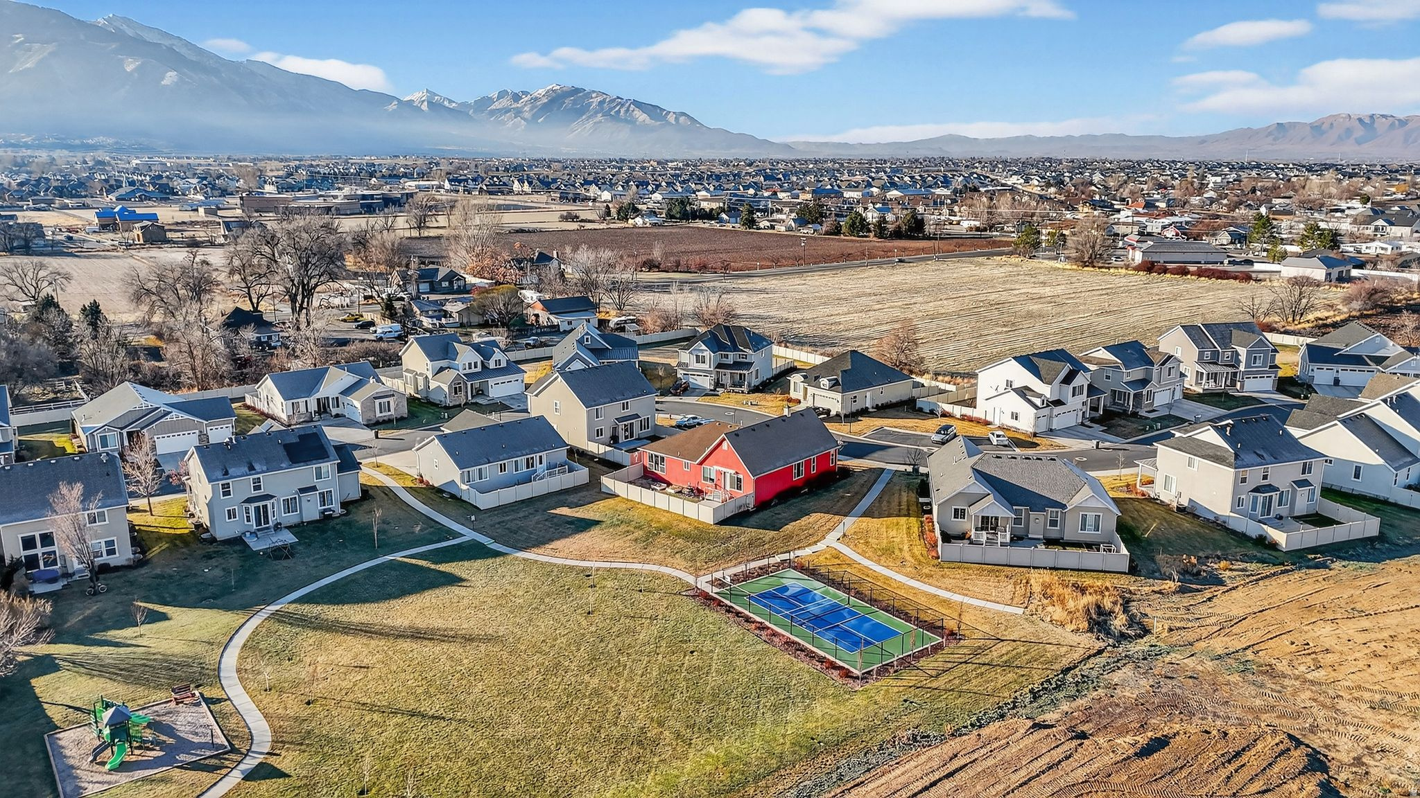 WHISPER ROCK PUD - Residential