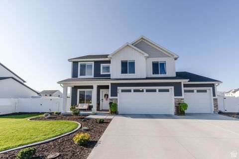 Homes For Sale - 676 E 1100<br/> Hyrum, UT 84319