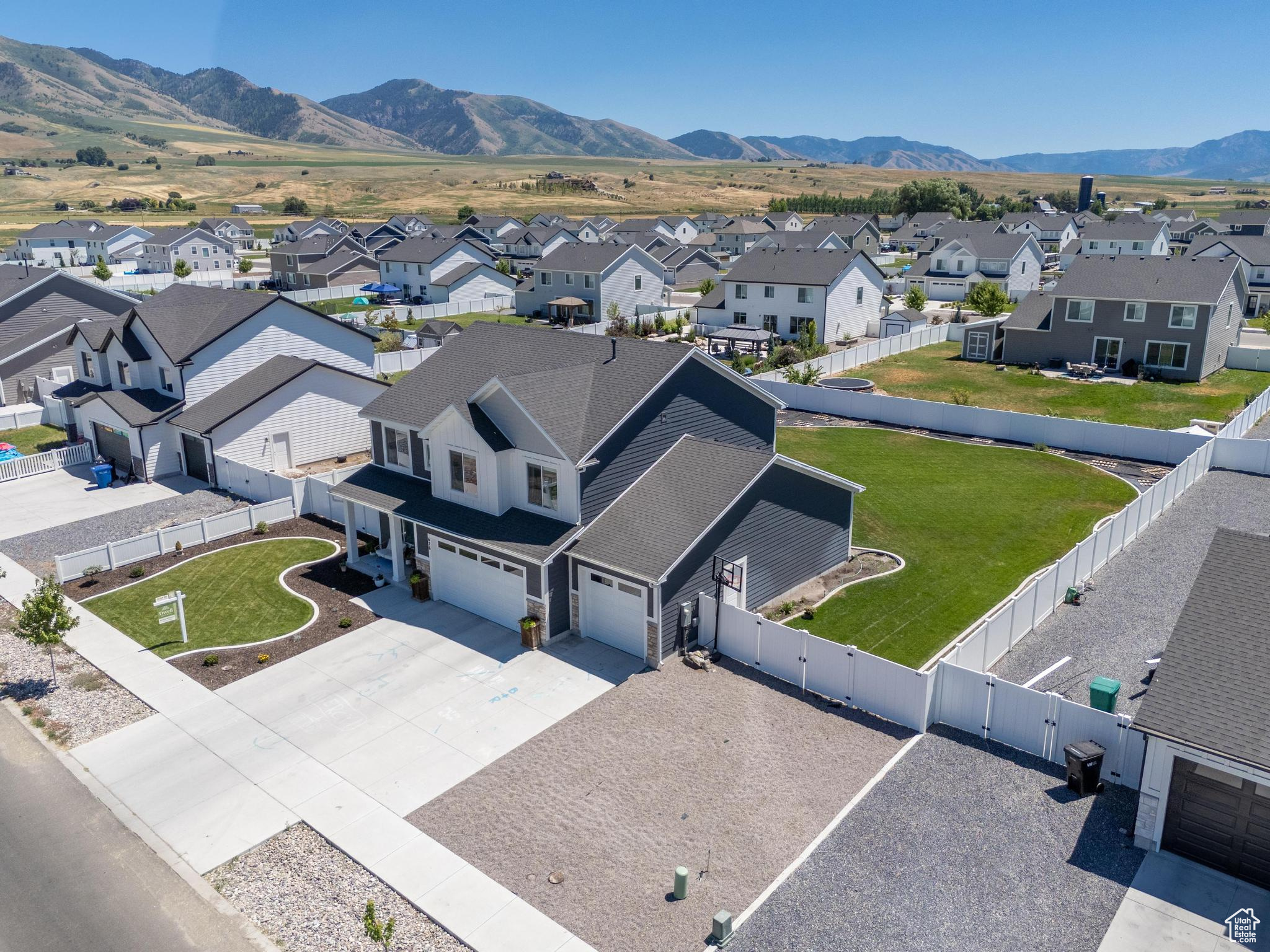 CANYON ESTATES SUBDIVISION PHASE 2 - Residential