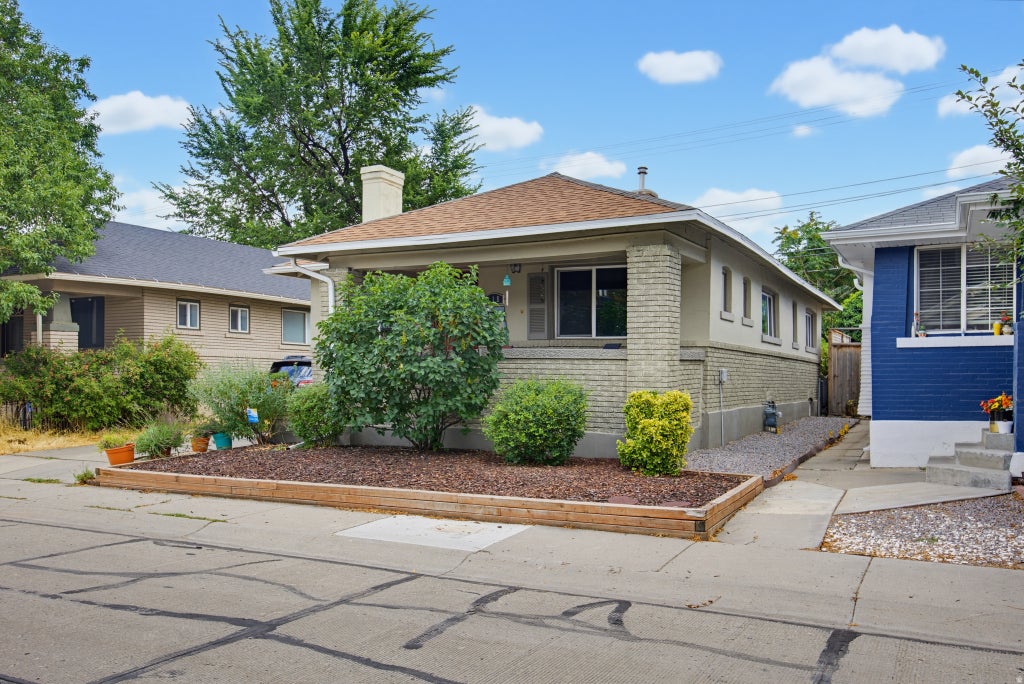 Photo of 118 E HAMPTON AVE, Salt Lake City, UT 84111 (MLS # 2174221)
