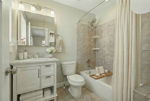 Tiny photo for 265 W 125 N, Clearfield, UT 84015 (MLS # 2132248)