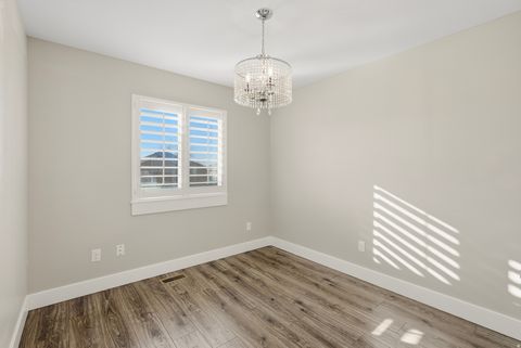 Tiny photo for 265 W 125 N, Clearfield, UT 84015 (MLS # 2132248)