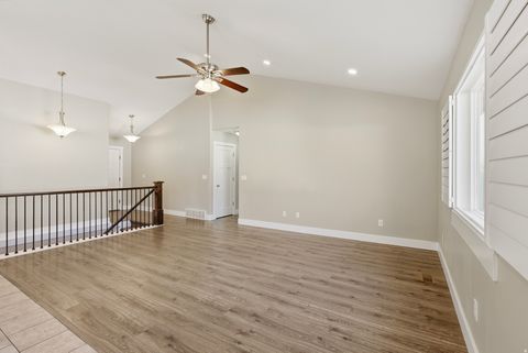 Tiny photo for 265 W 125 N, Clearfield, UT 84015 (MLS # 2132248)