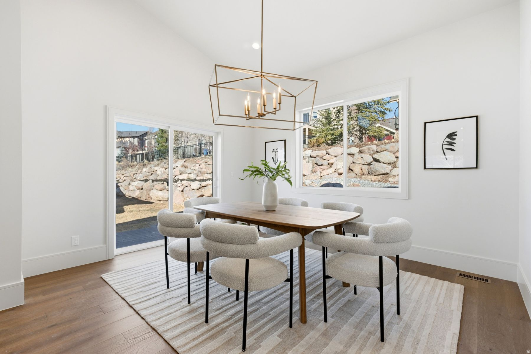 RIVER VIEW - Residential