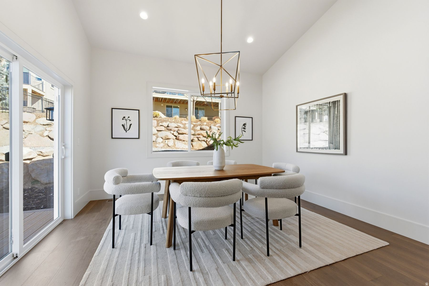 RIVER VIEW - Residential