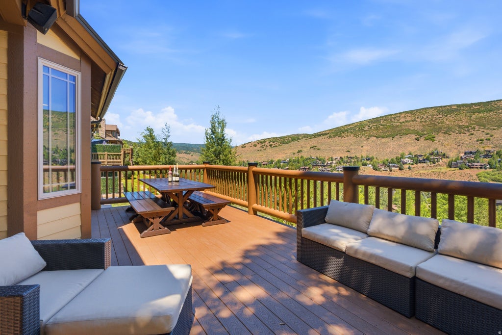 Photo of 3148 LOWER SADDLEBACK RD, Park City, UT 84098 (MLS # 2168227)