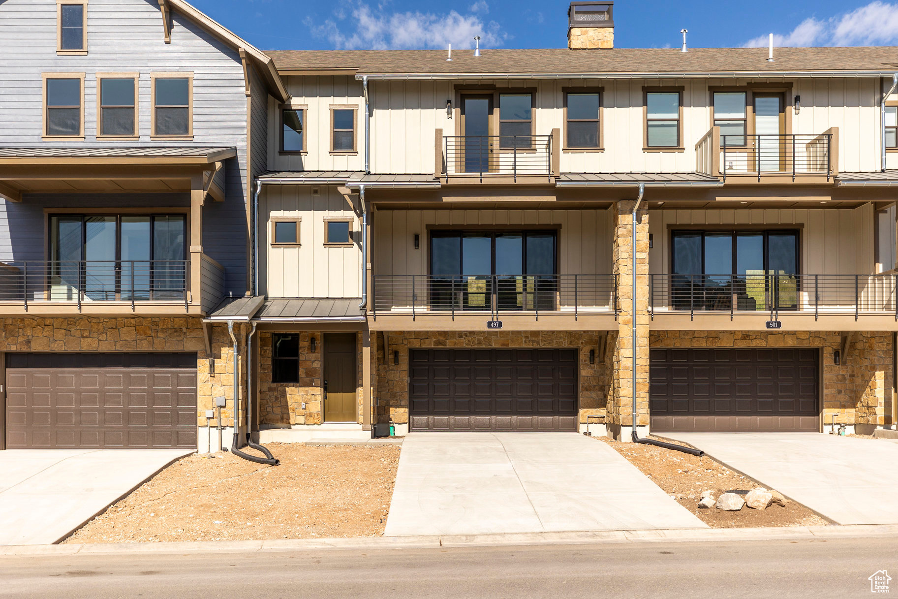DEER SPRINGS - Residential