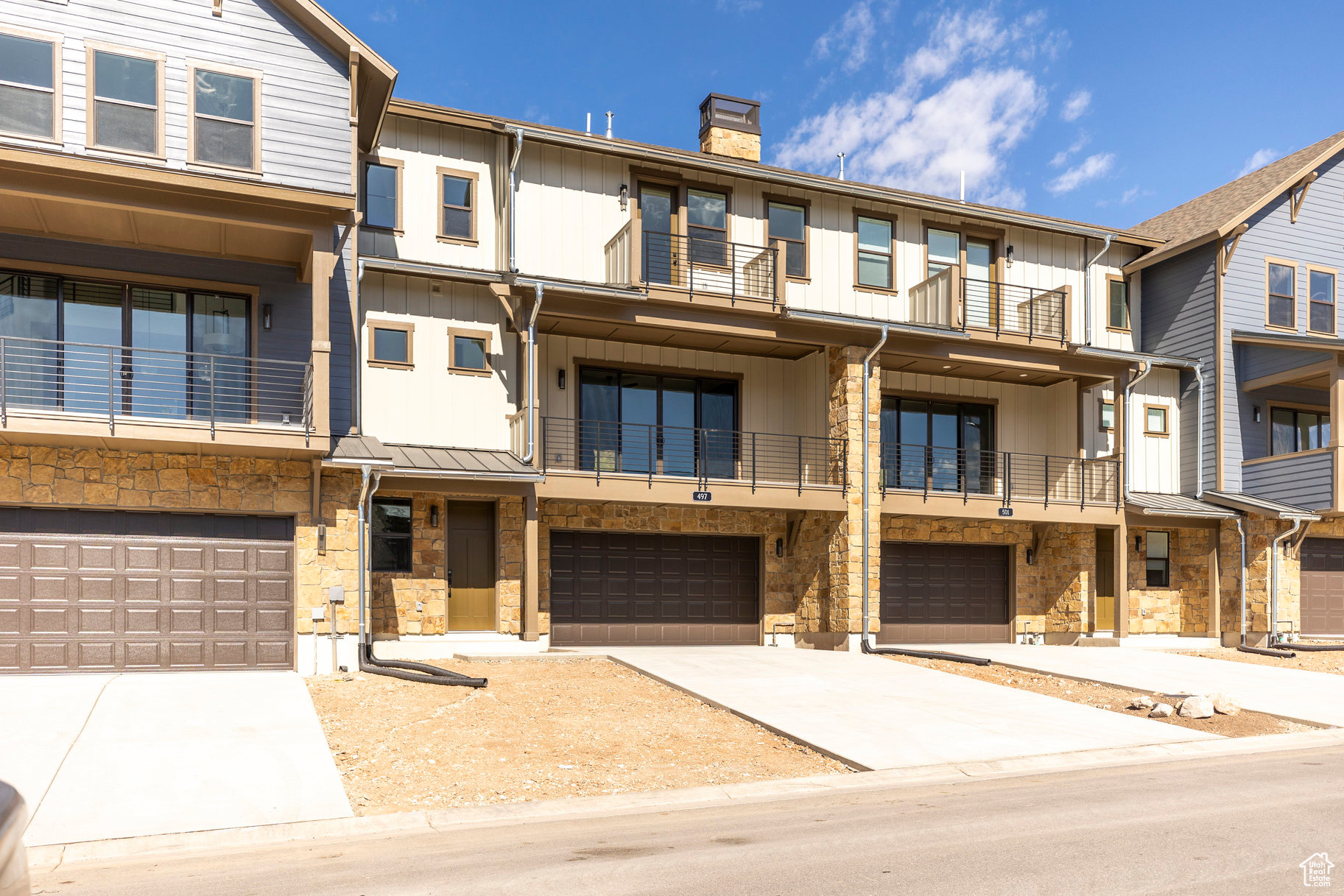 DEER SPRINGS - Residential