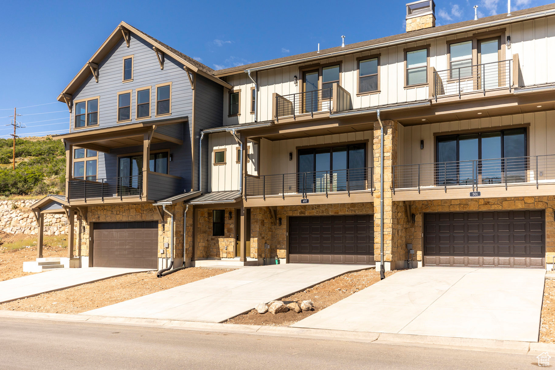 DEER SPRINGS - Residential