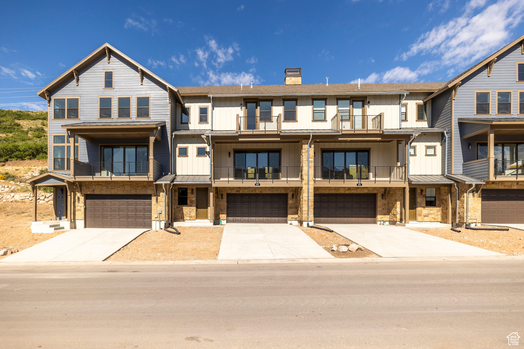 DEER SPRINGS - Residential
