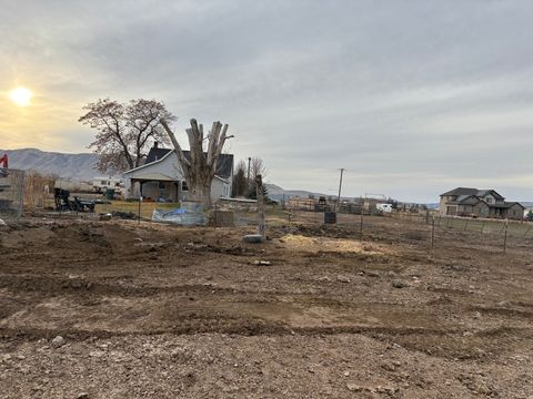 Tiny photo for 6167 S 2800 W, Lake Shore, UT 84660 (MLS # 2134328)