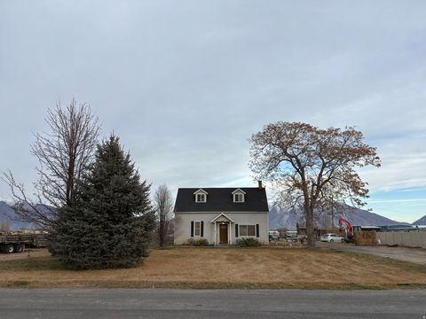 Tiny photo for 6167 S 2800 W, Lake Shore, UT 84660 (MLS # 2134328)