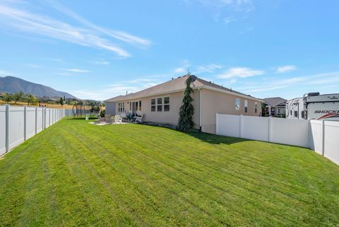 Tiny photo for 1288 N HORIZON VIEW LOOP W, Elk Ridge, UT 84651 (MLS # 2121489)
