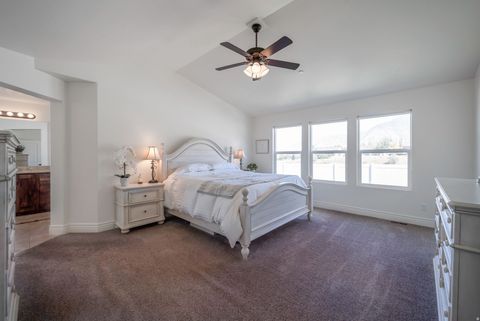 Tiny photo for 1288 N HORIZON VIEW LOOP W, Elk Ridge, UT 84651 (MLS # 2121489)