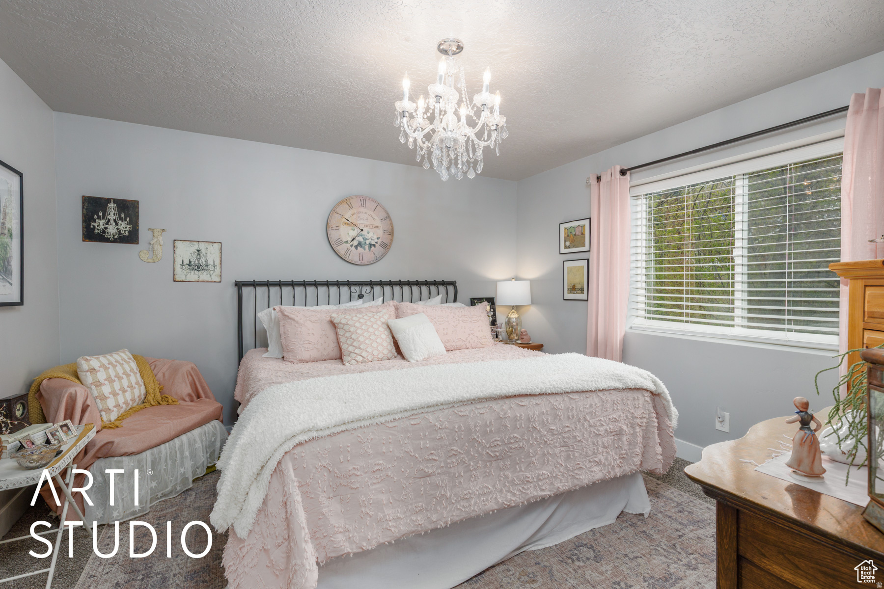 SLEEPY HOLLOW - Residential