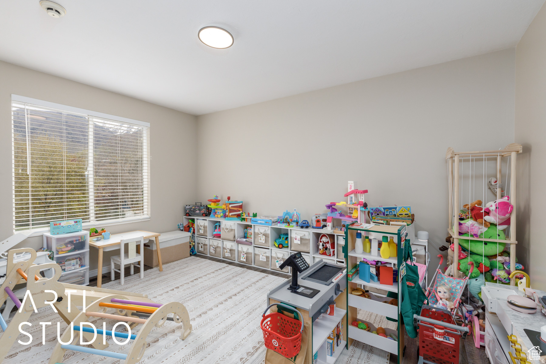 SLEEPY HOLLOW - Residential