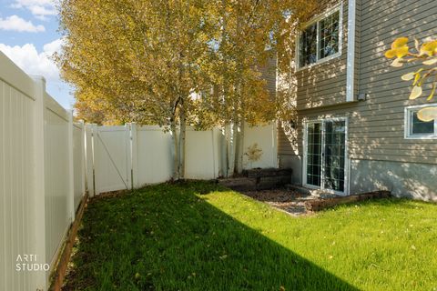 Tiny photo for 919 W NEW HAMPTON DR S, Murray, UT 84123 (MLS # 2120510)