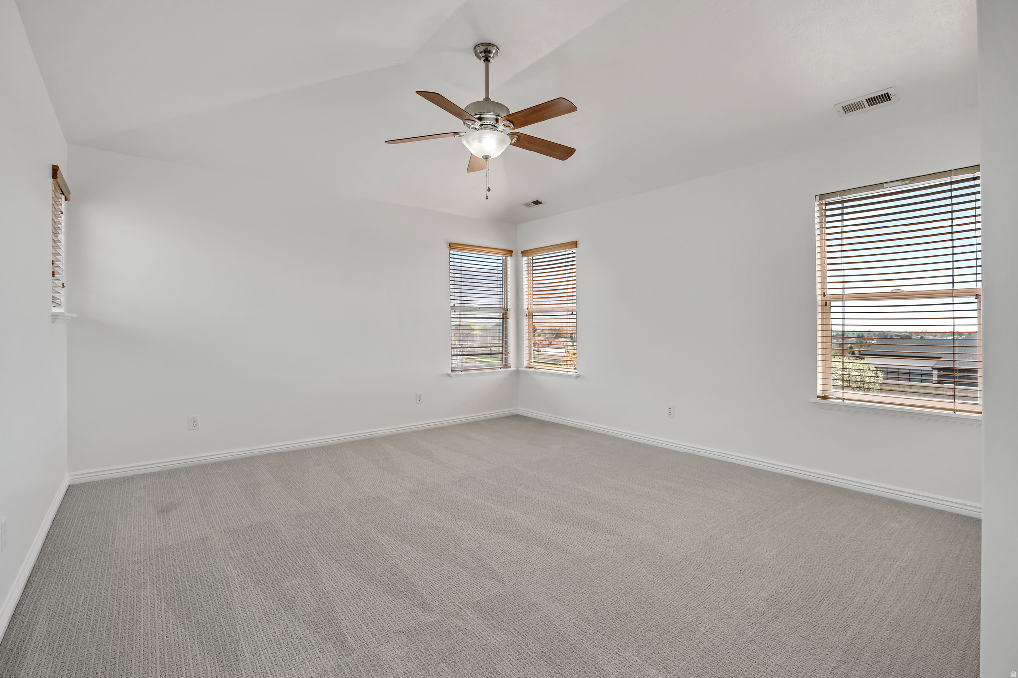 HIGHLAND HILLS - Residential