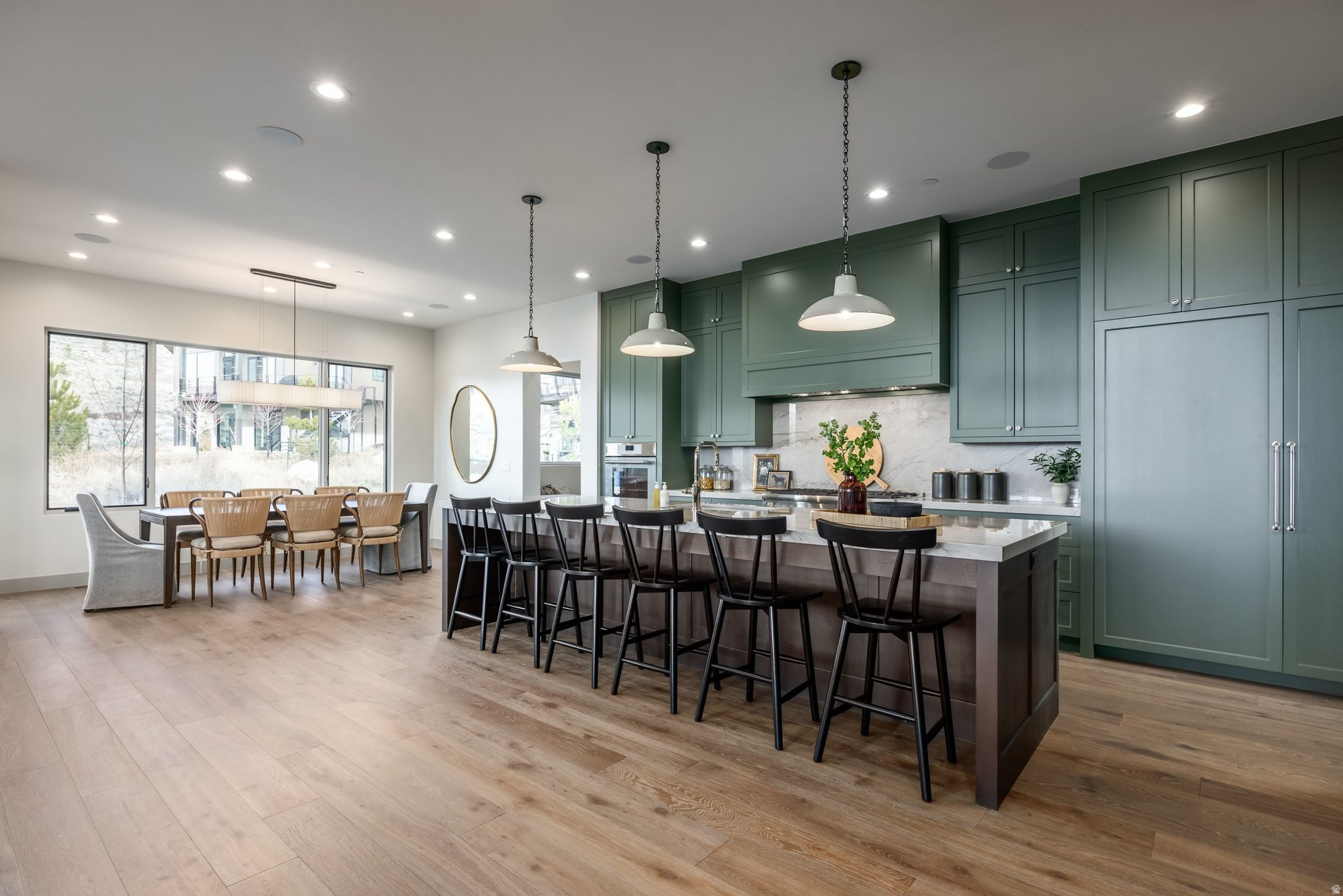 RED LEDGES - Residential