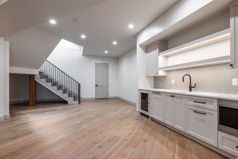 Tiny photo for 2065 E CHIMNEY ROCK CIR, Heber City, UT 84032 (MLS # 2140587)